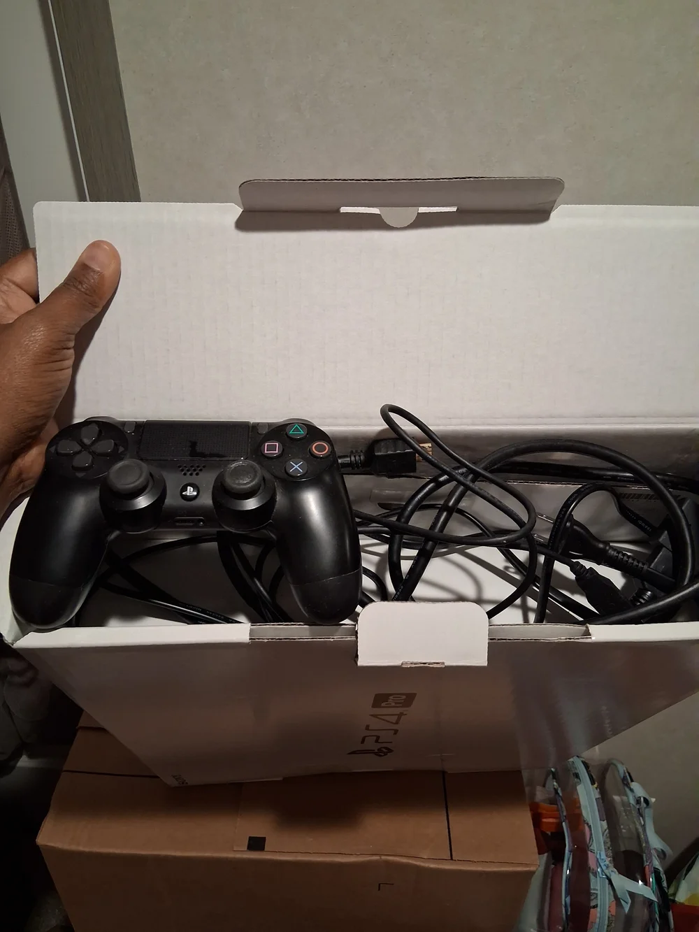 Sony PS4 Pro Console - White Box- 1 Controller & With ALL GAMES PREVIOUS LISTED